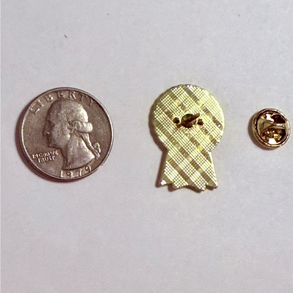 Women’s Jewelry Ribbon ‘ONLY CRIED A LITTLE YAY’ Gold and White Enamel Pin - Picture 2 of 2